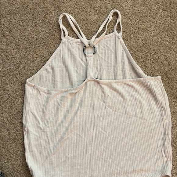 Charlotte Russe White Top with Loop Ring - Picture 2 of 2